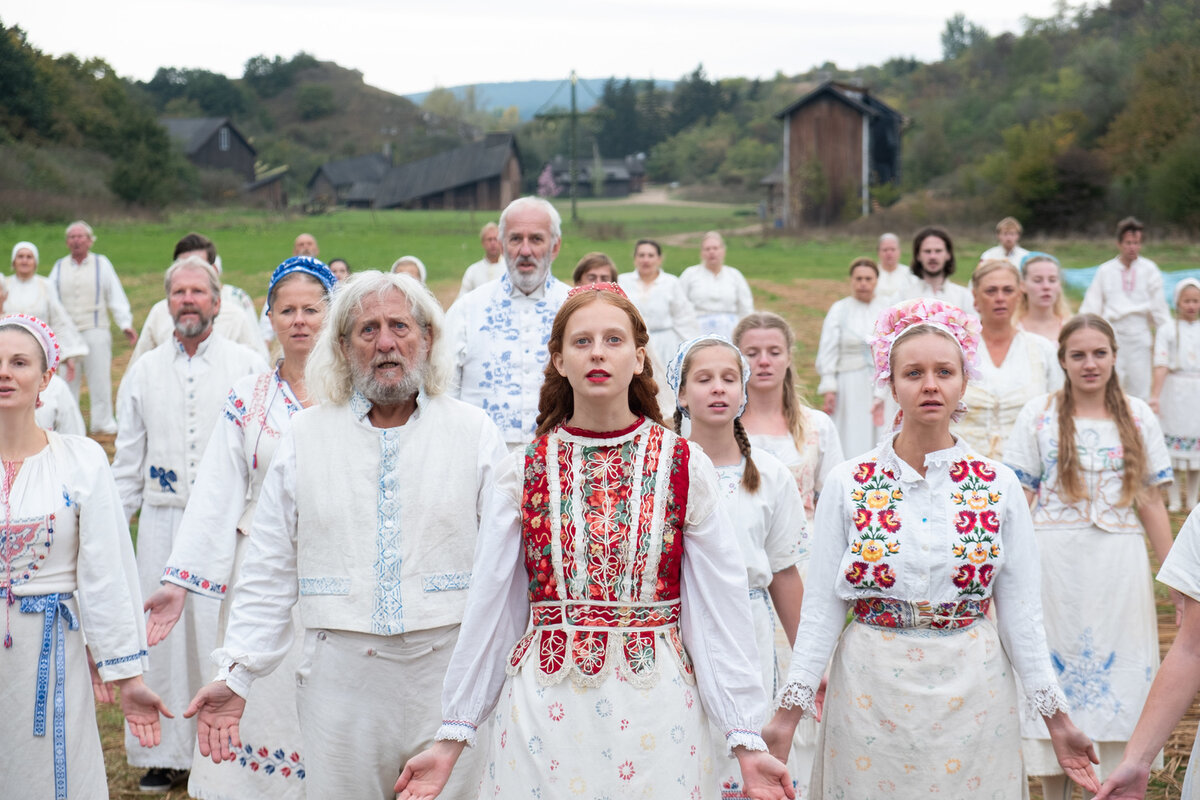 Изабель Грилл, Матс Бломгрен, Ларс Вэрингер, Анна Острём / Солнцестояние, 2019 (A24)