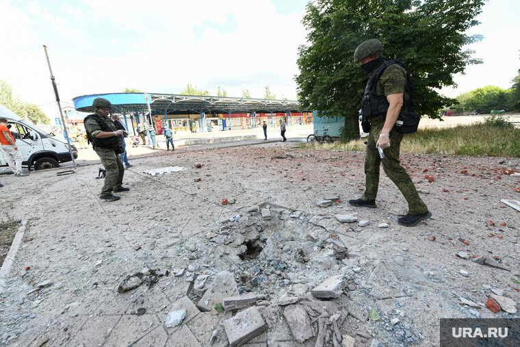    ВСУ обстреляли площадь Бакинских комиссаров в Куйбышевском районе