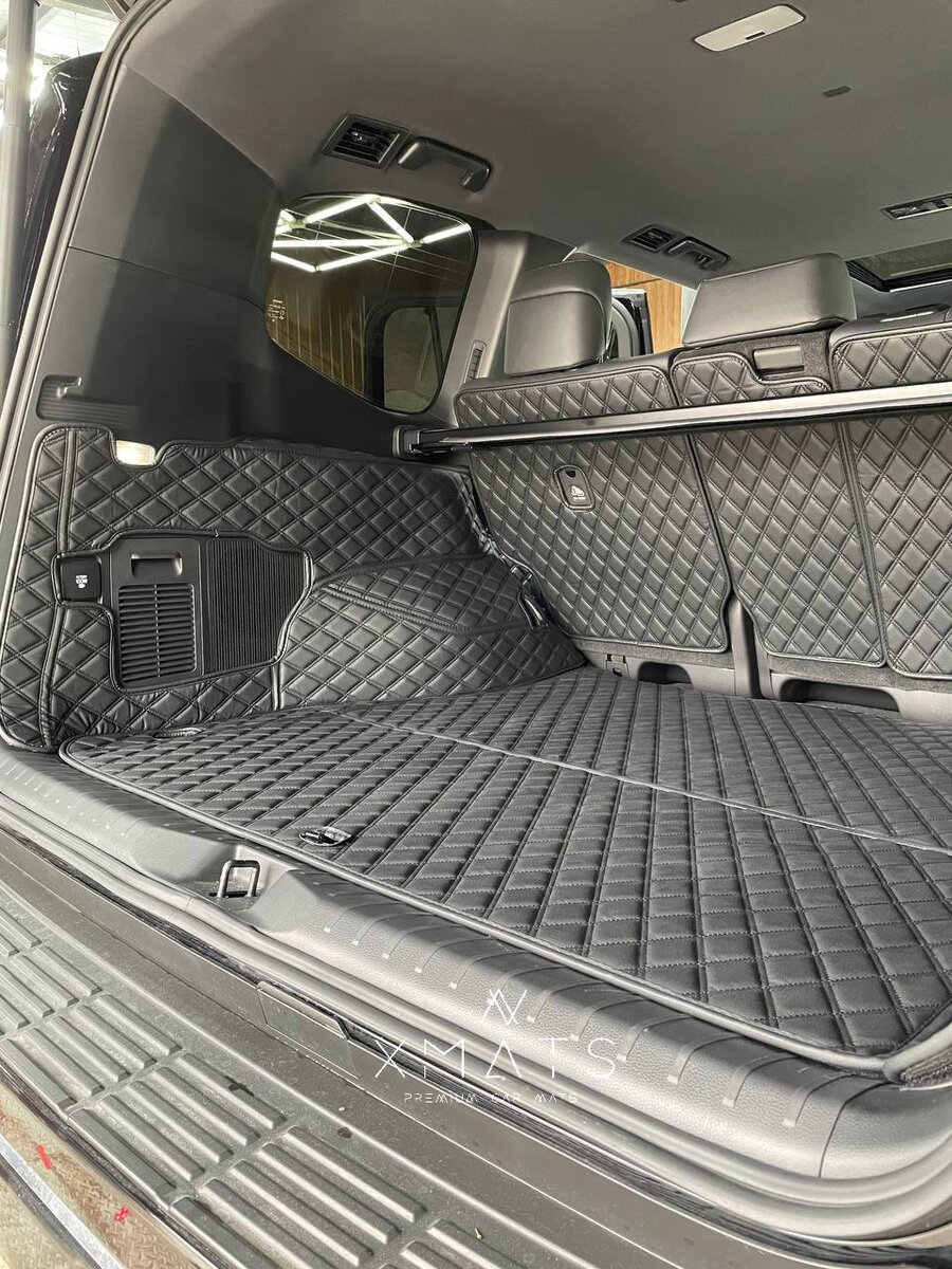 Коврики из экокожи на Toyota Land Cruiser 300