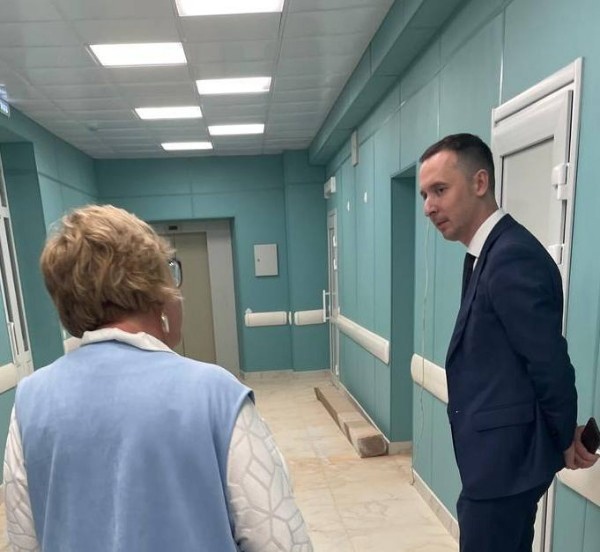    Министр рассчитывает, что скоро городская поликлиника станет образцово-показательной Мария Материкова