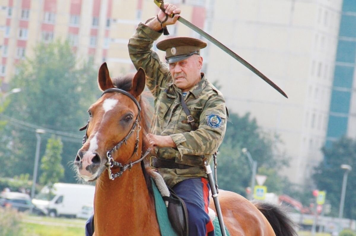    Добровольческий казачий отряд создали реке Медведица под Волгоградом