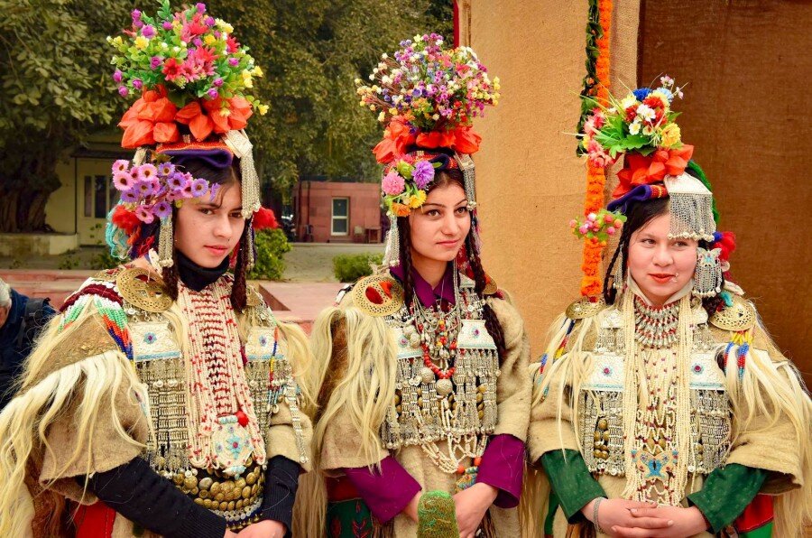 Женщины народности Брокпа, Ладакх, Индия.