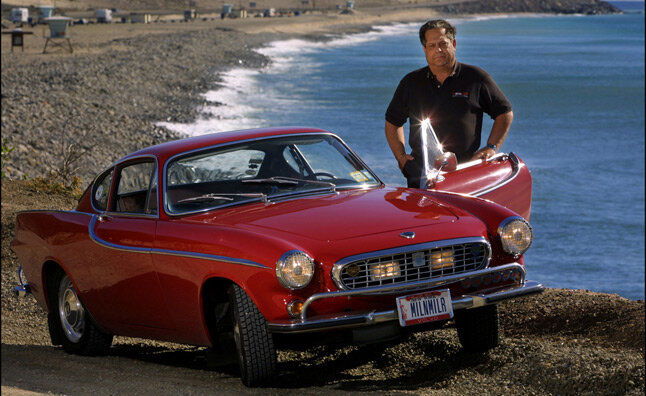 Под капотом стояла рядная "двушка" мощностью 115 л.с. ( Укороченная версия от Вольвовского грузового V8) и 4 - ступ. механика - вот простой секрет феноменальной надежности и безлимитного ресурса. 

