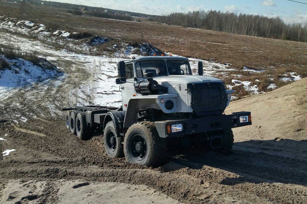 Вездеход 8x8 Урал