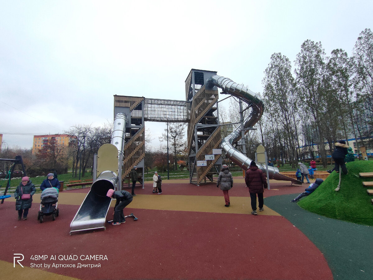 сквер в москве знаки зодиака