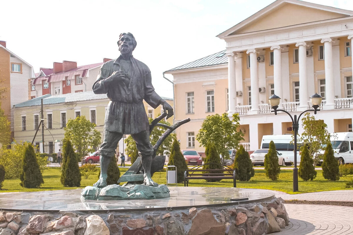 достопримечательности тамбова на новый год. парк асеева тамбов ночь. тамбов куда сходить сегодня. набережная тамбов 2023. куда сходить в тамбове.