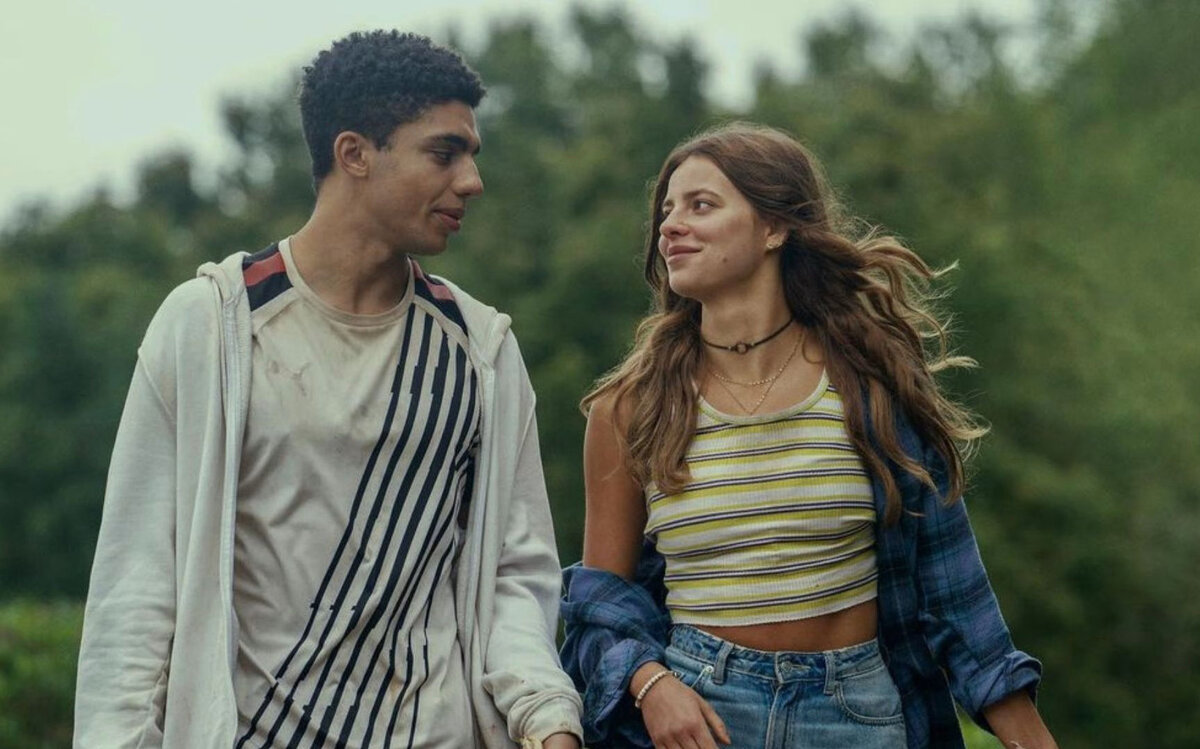     «Дьявол-полукровка» — кровавое фэнтези о подростках-ведьмаках и новый хит от Netflix, который вы посмотрите залпом