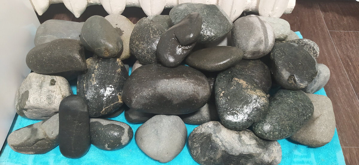 40 кг Кавказского камня. 