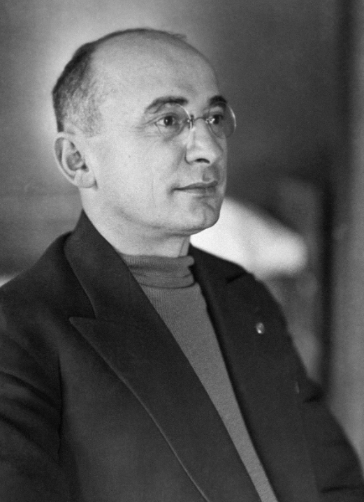Л.П.Берия (1899-1953). Источник фото - https://techcraftools.ru/beriya-lavrentij-pavlovich-1899-1953-gg/