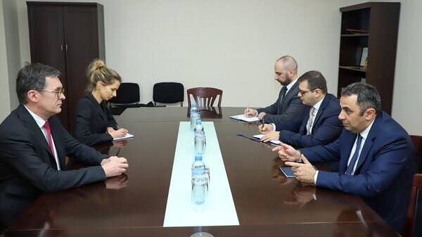    © Photo : official site of MFA of RA