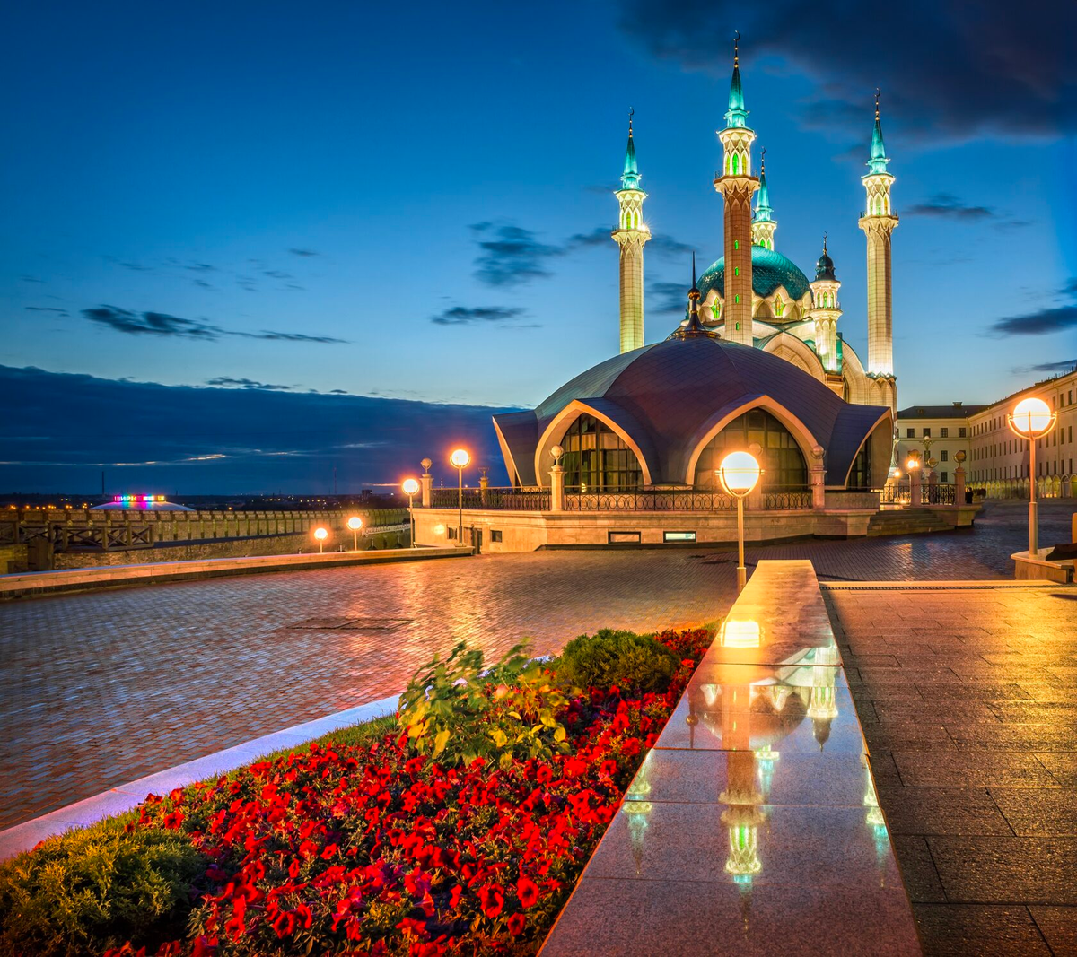 Кул Шариф Казань ночью