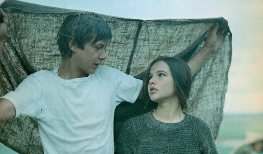 Кадр из фильма «Сто дней после детства» (1975).