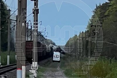    Место схода состава на ж/д в Брянской области ©Telegram-канал SHOT