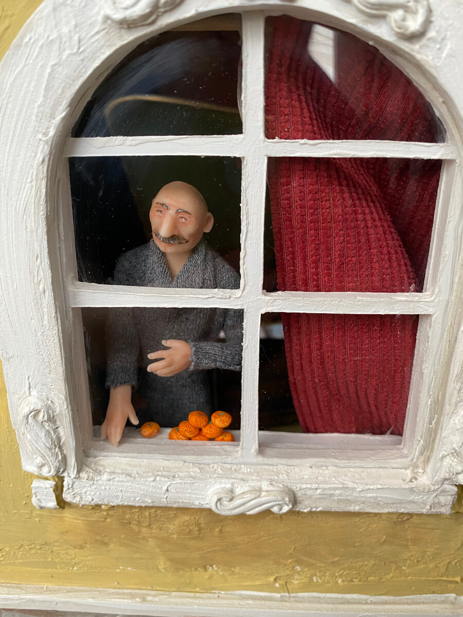 Гагик у окошка.