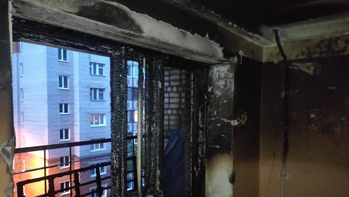     В Ижевске 19 июня при пожаре в жилом доме на ул. 30 лет Победы эвакуировали девять человек. Об этом корреспонденту Udm-info рассказали в ГУ МЧС по Удмуртии.