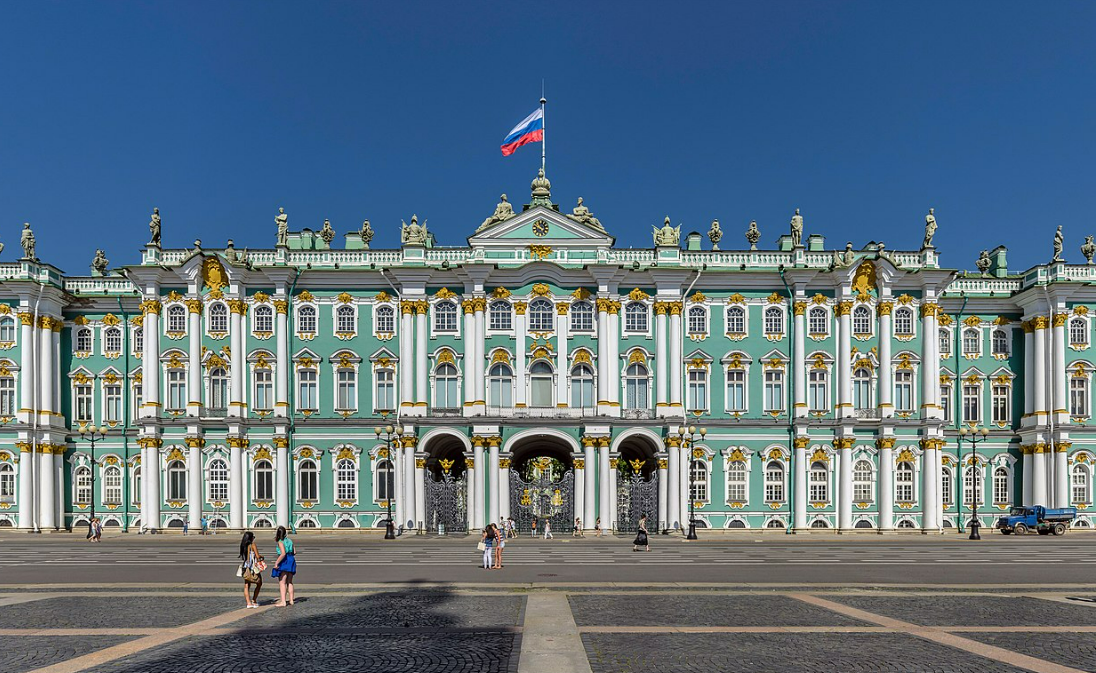 Зимний дворец. Фото взято из свободных источников