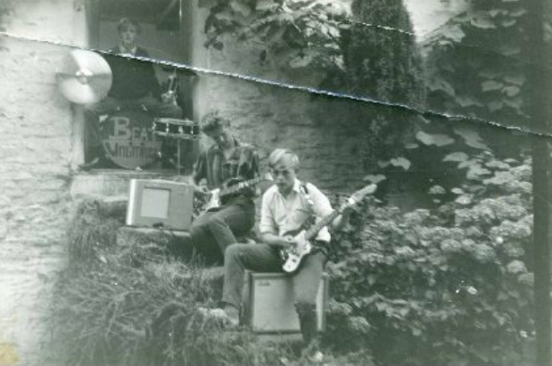 Beat Unlimited репетируют у Дейва Доудинга (крайний справа)