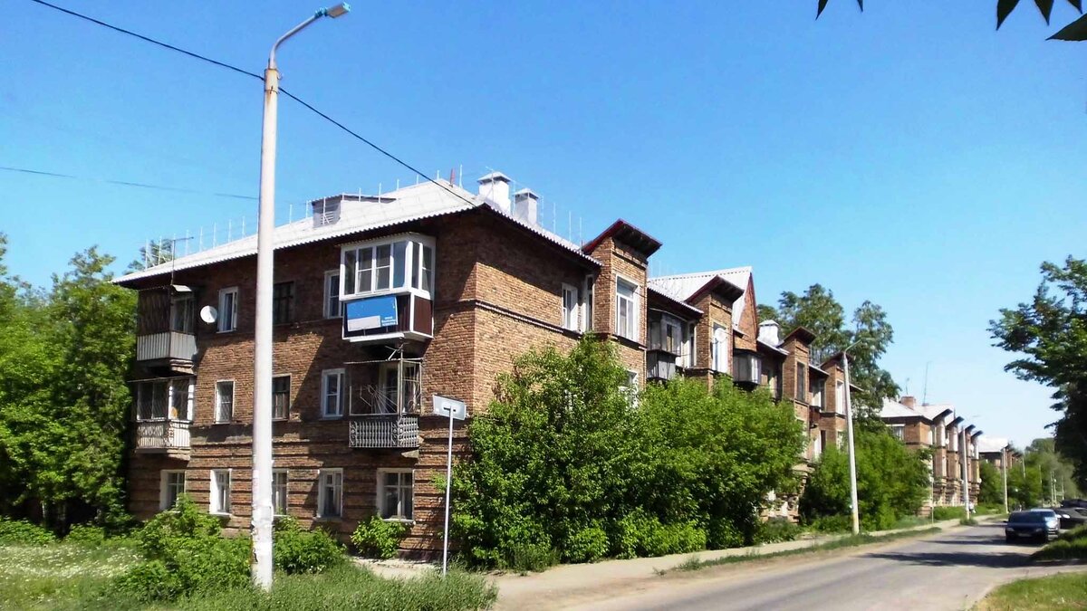    Жилой фонд представлен старой малоэтажной застройкой.Фото: commons.wikimedia.org