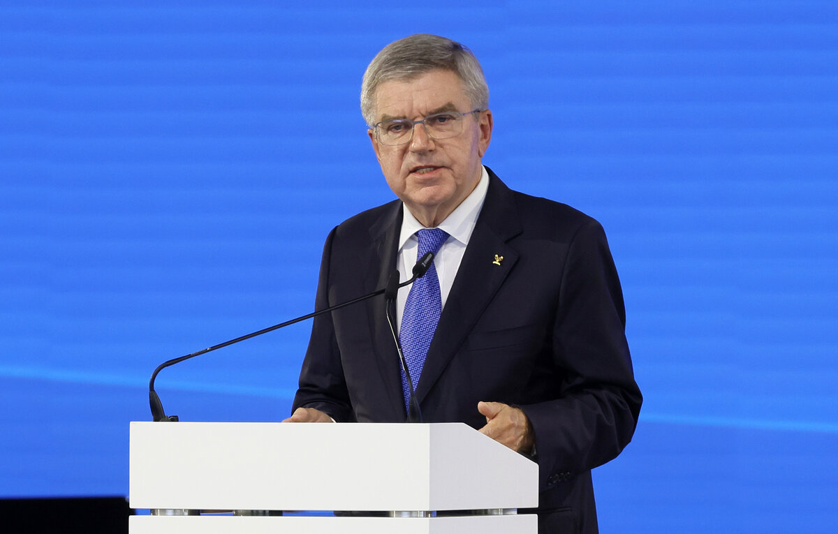    Президент Международного олимпийского комитета Томас Бах  EPA-EFE/RONALD WITTEK