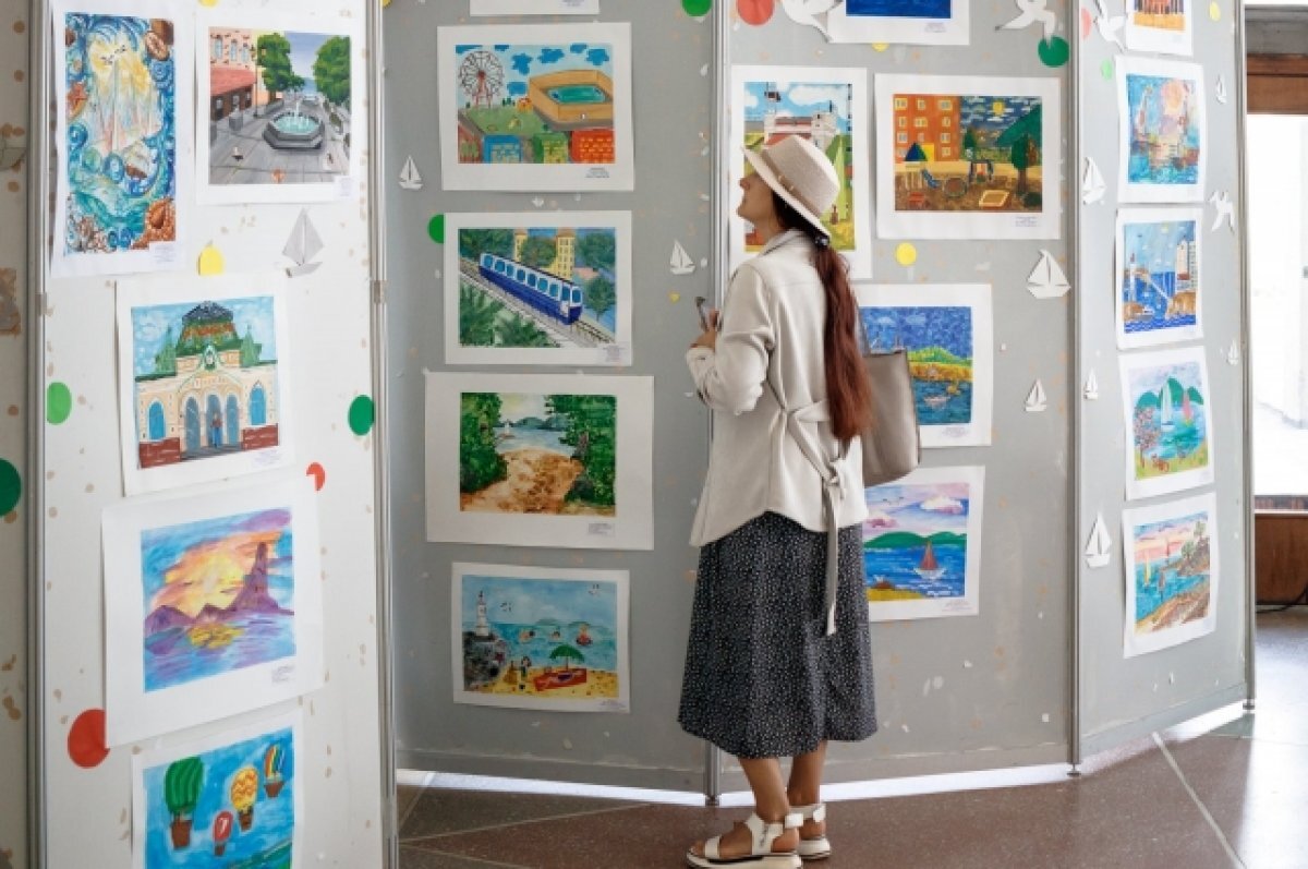    Юные художники поразили своим видением Владивостока