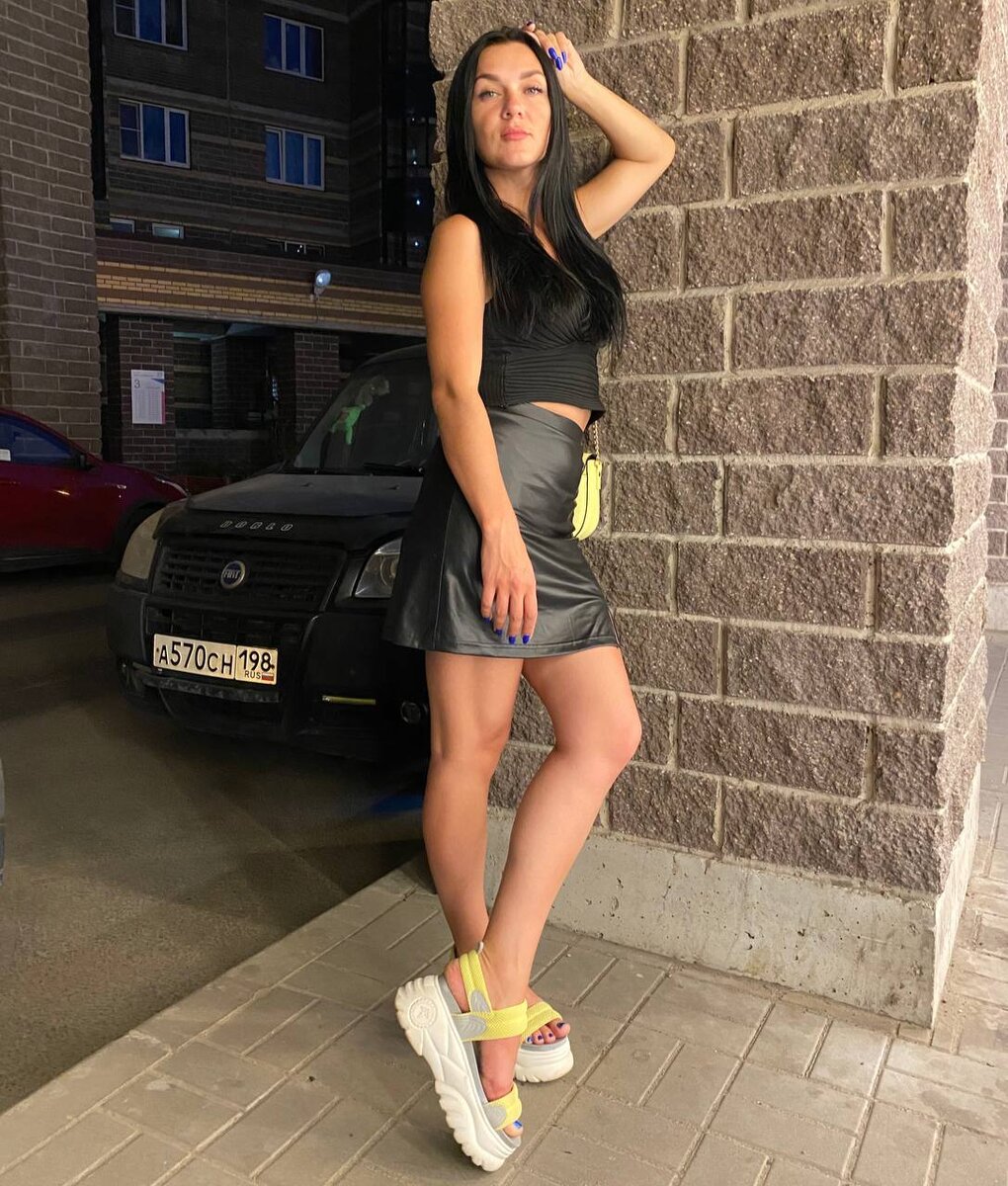 Рутина- это однообразный сценарий, который настолько предугадан в каждом дне, что аж тошнит! 