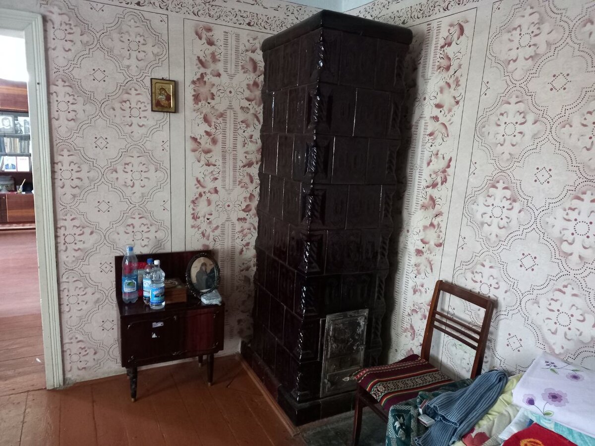 Вот такая аккуратная печка, у нас называли поч"грубой"