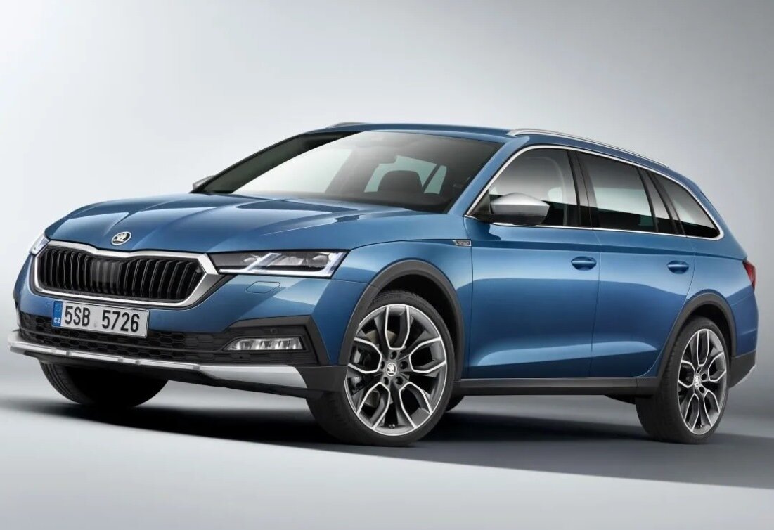 Первые живые фото и все подробности новой Skoda Octavia 2020