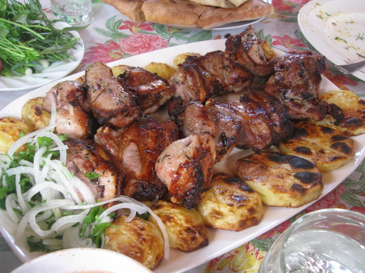 Хоровац армянский шашлык