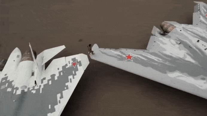 Габариты БПЛА С-70 "Охотник" (GIF видео).