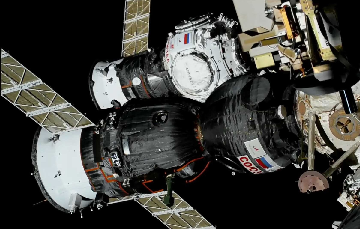 мкс модуль звезда внутри. стыковочный модуль мкс. российский модуль мкс. мкс российская орбитальная станция модуль наука. служебный модуль звезда мкс.