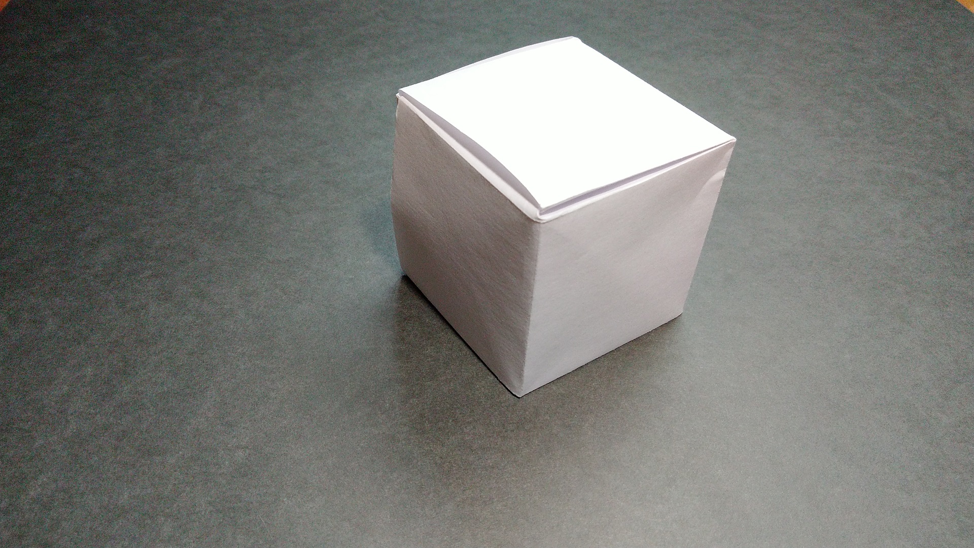 Объемные бумажные кубики без клея и ножниц