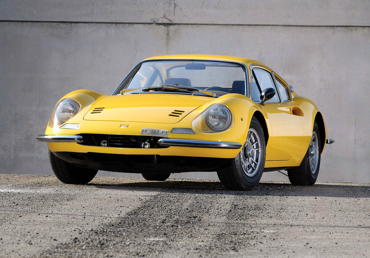 Ferrari Dino 240 gt