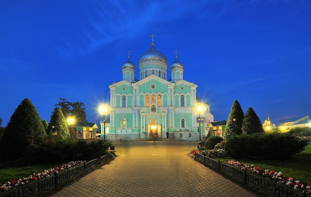 Дивеево. Фото igor_folomeev с сайта Pixabay  