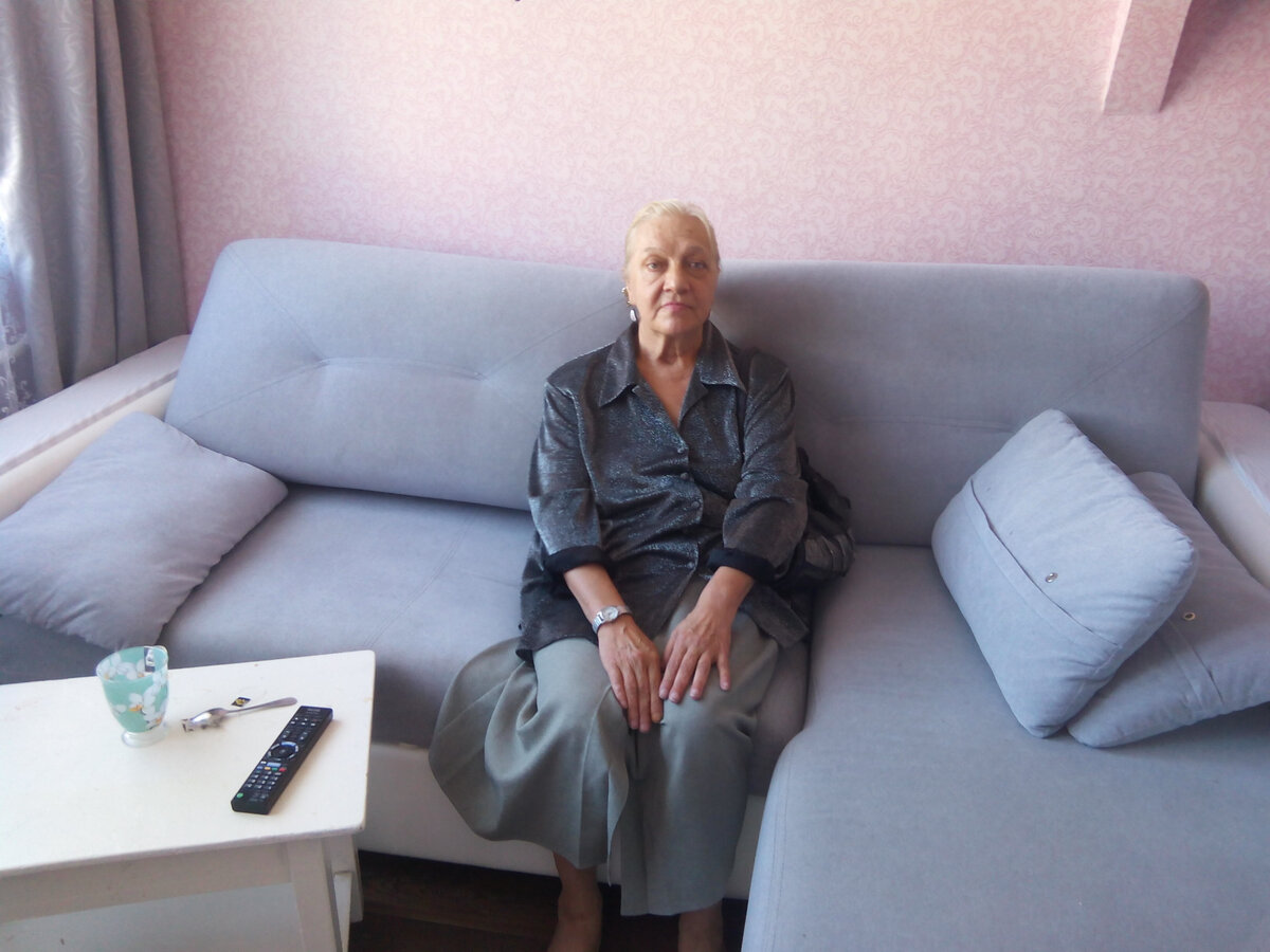 Вот моя родственница. Я ее привозила всего один раз к себе домой, когда мне исполнилось 30 лет - в 2017 году. А через полгода она умерла
