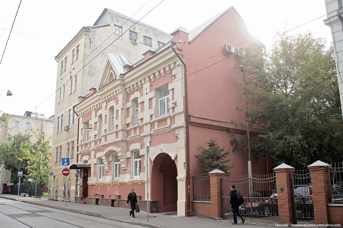 Спартаковская 25/28 стр 1. Елоховский пассаж москва. Спартаковская ул. 3. Дача аренда на спартаковской.