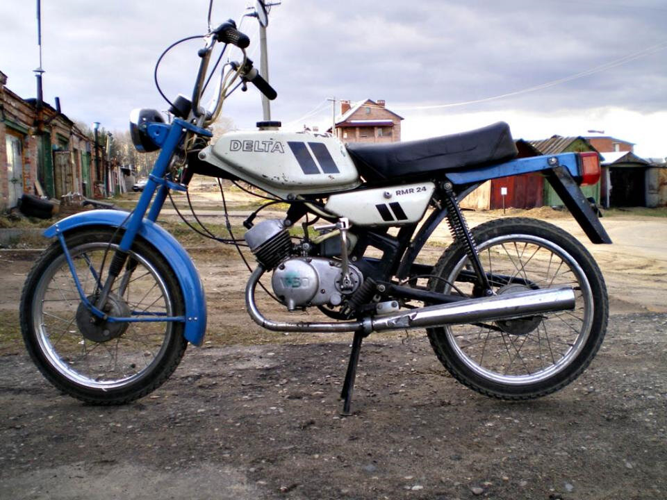 Советский мопед