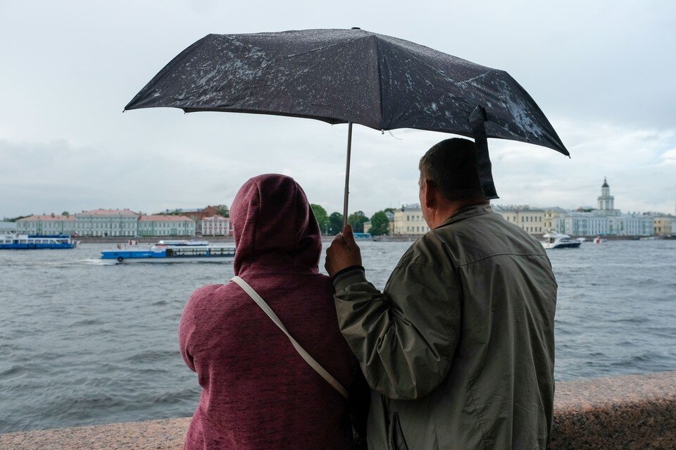     Дожди пройдут в Петербурге на День ВМФ Артем КИЛЬКИН (архив)