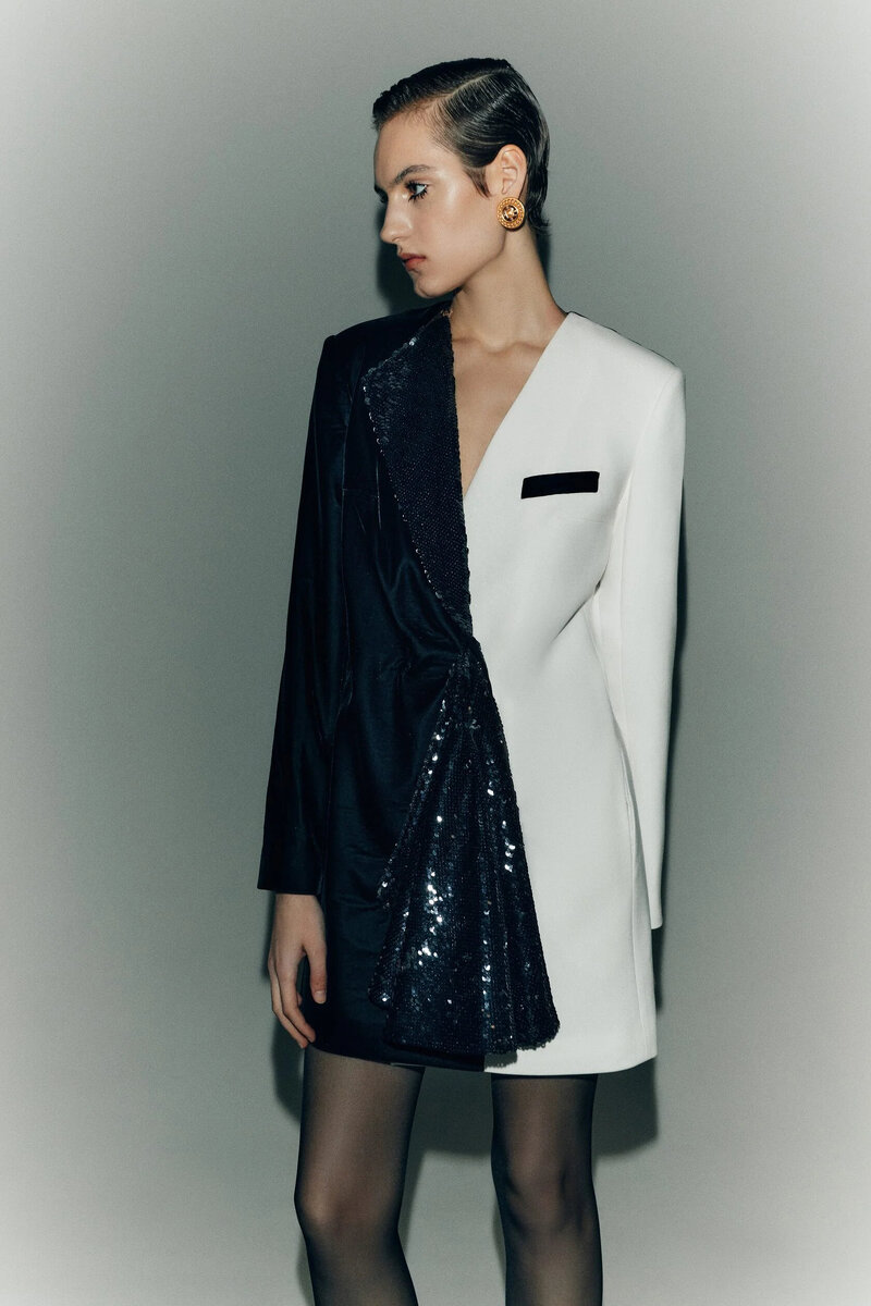    Платье Fashion Rebels, 37000 руб.