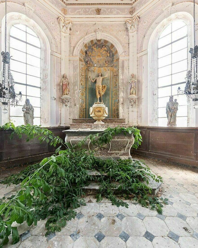    14 locuri abandonate din întreaga lume care arată uimitor