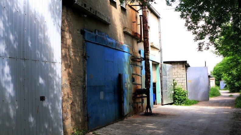     В Казани власти поручили снести ряд нелегальных построек. Соответствующие распоряжения появились в сборнике документов.