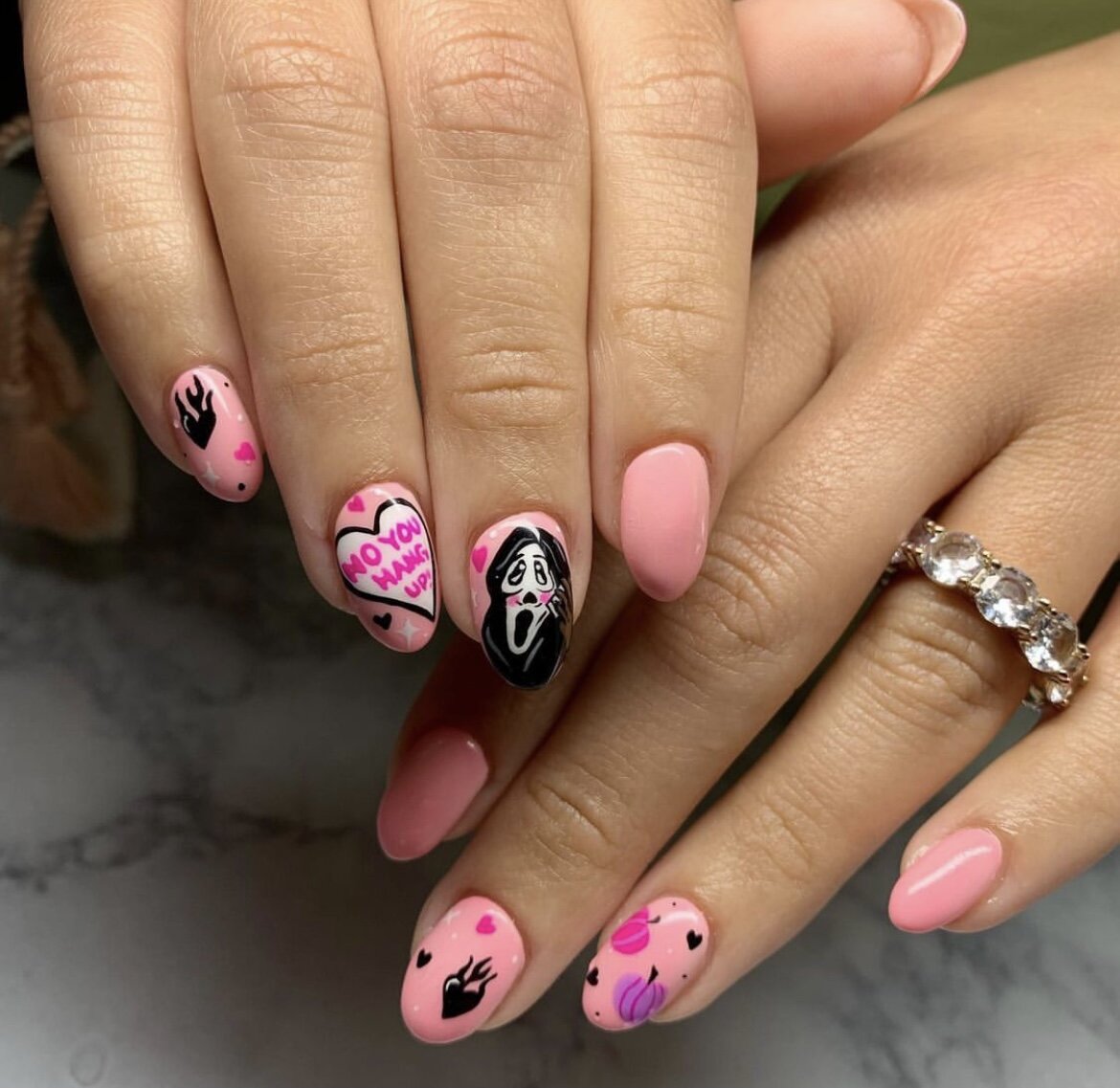   @thenaildetails