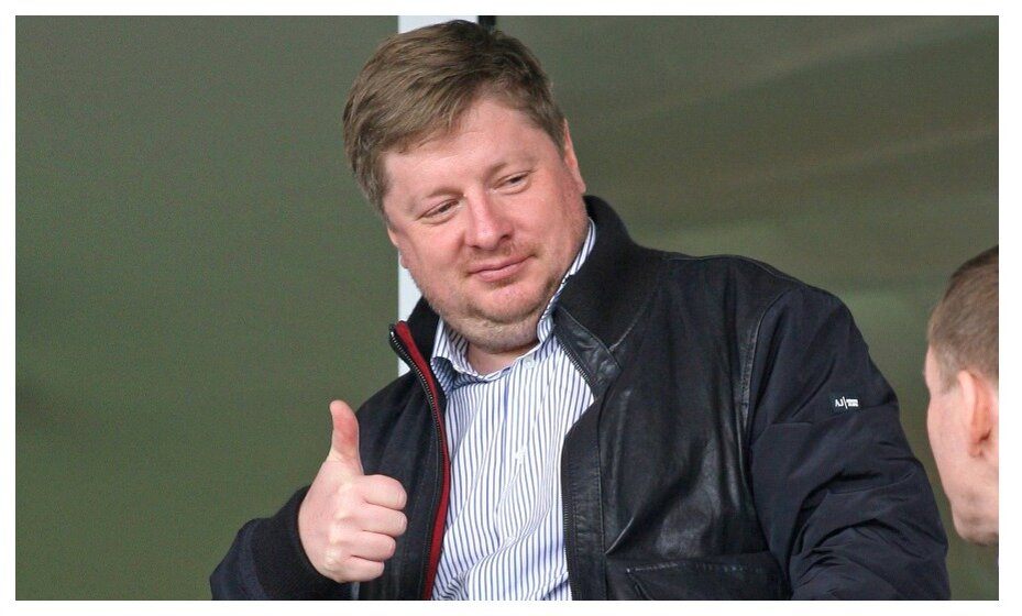    Максим Демин хочет продать «Борнмут». Фото: Global Look Press