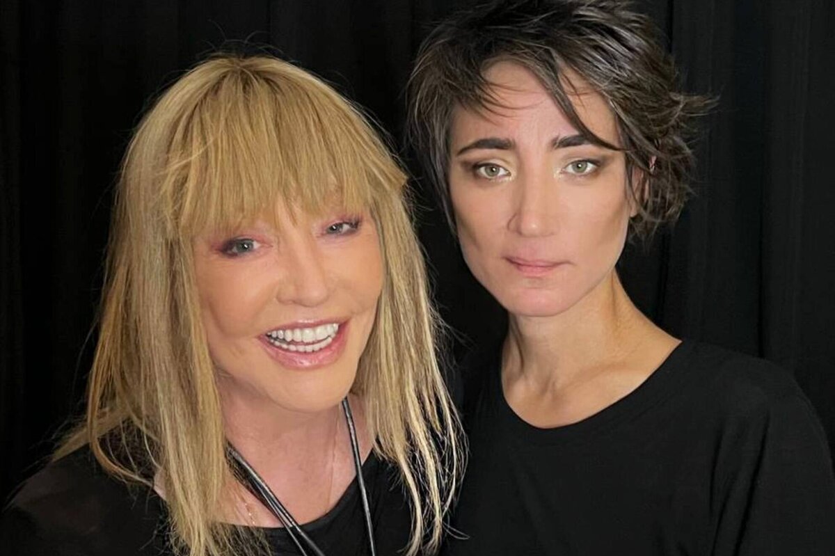     «Алла Борисовна сказала, что я ребенок на сцене»: Земфира снялась с Пугачевой в Израиле