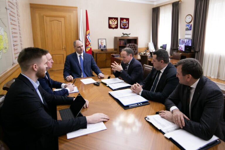    Губернатор Оренбуржья Денис Паслер встретился с руководством компании «Газпром нефть» Белов Михаил Александрович