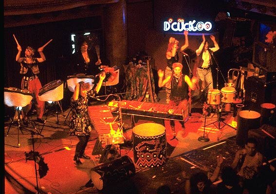 D'Cückoo - счастливые барабанщицы