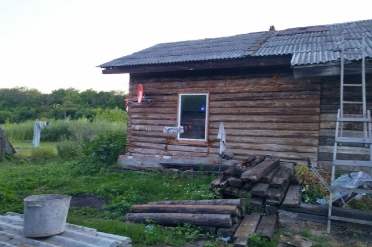    В Пензенском районе мужчина избил и поджег свою жену