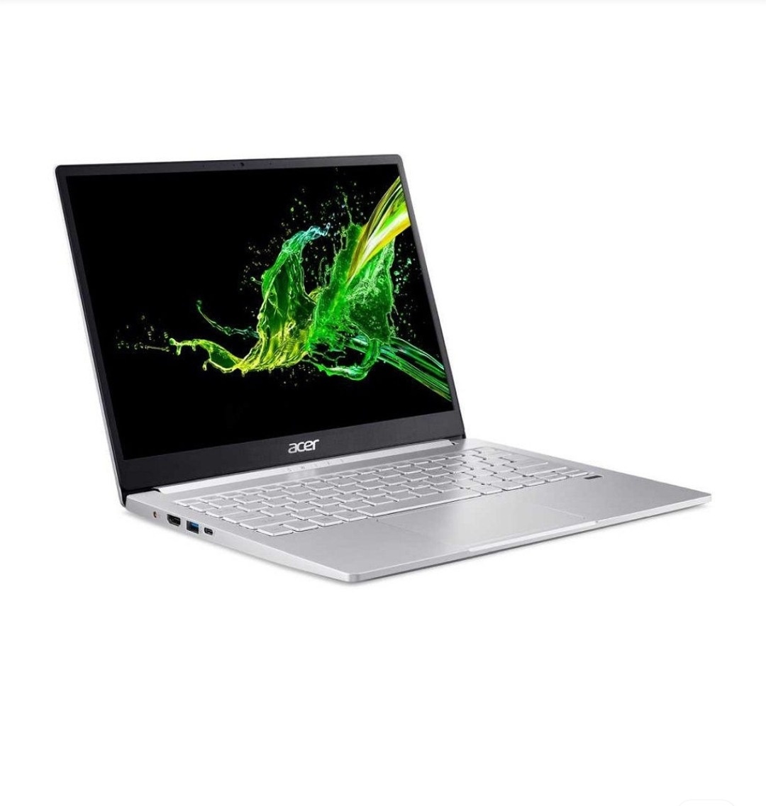 Aser swift i Core5, оперативка 8 ГБ,, встроенную память не помню)