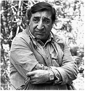 Фрунзик Мкртчян. Фото из открытых источников