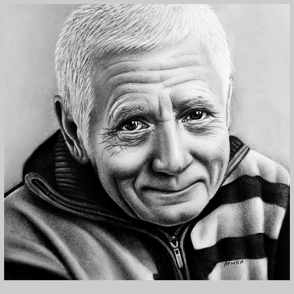 -А меня выписывают, - и смотрит глазами-бусинками