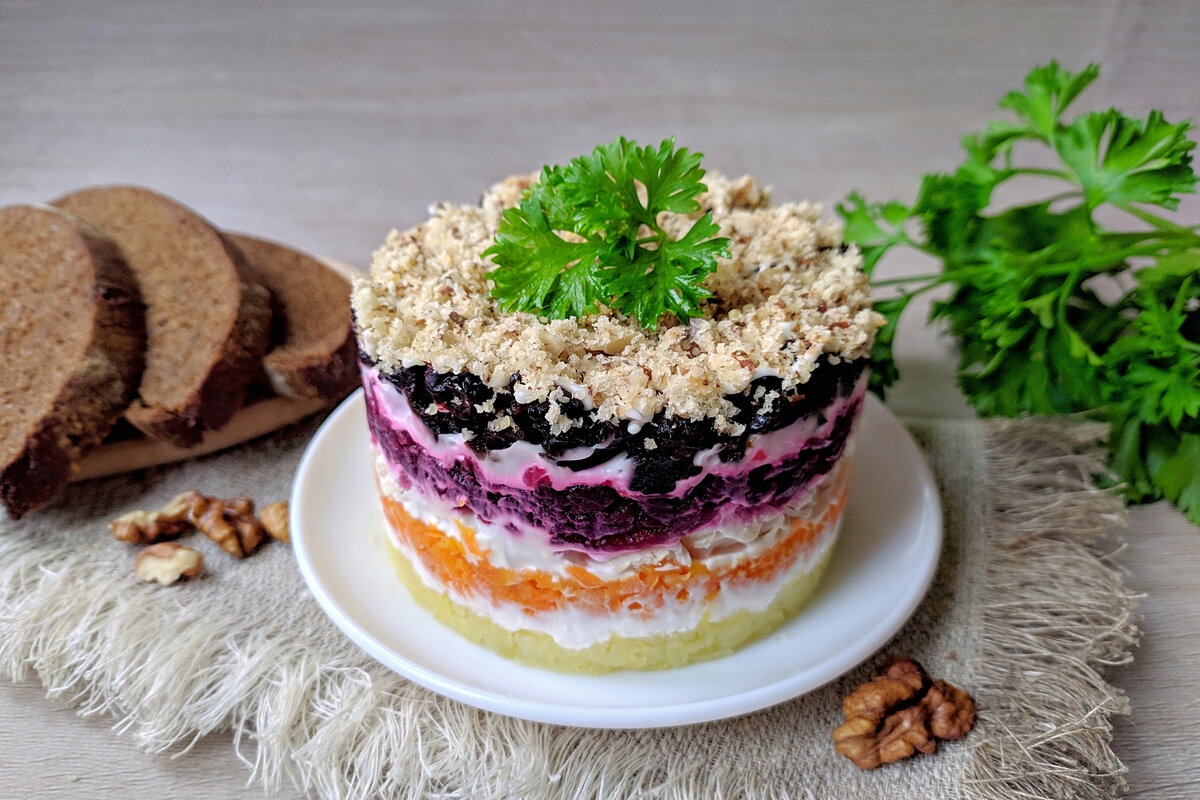 Салат «Гренадер»